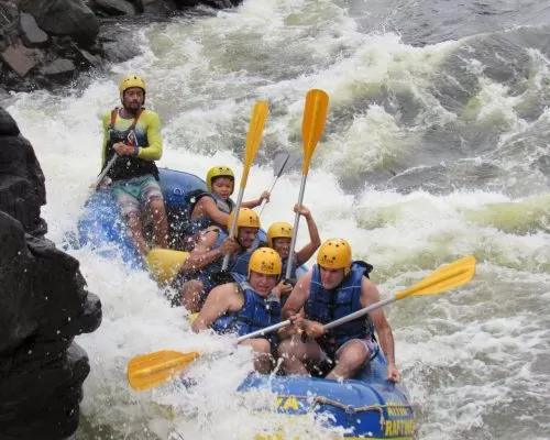 Passeio Rafting